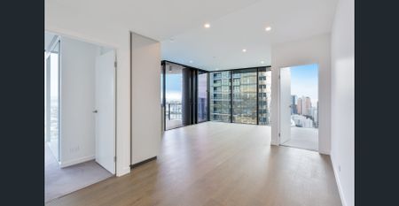Properly Managed I New-Build Luxury Apartment in Vibrant Broadbeach - Photo 3