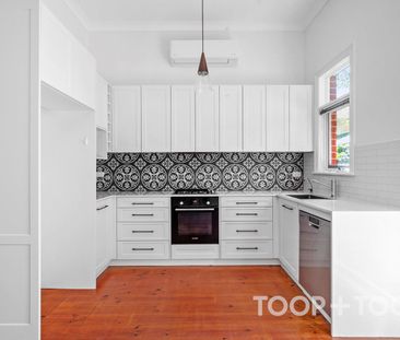 Character Home in prime location! - Photo 2