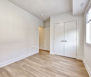 For Lease - 385 McRoberts Avenue Unit# Main Floor, Toronto, Ontario - Photo 6