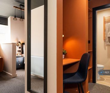 1 bedroom in a house share to rent - Photo 4