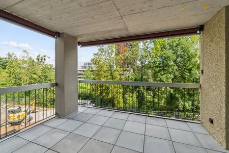 Attraktive Neubauwohnung an bester Lage direkt an der Glatt - Foto 4