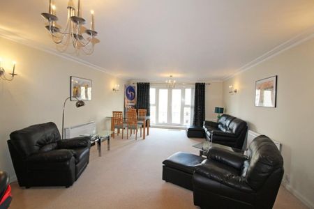 2 bedroom apartment to rent - Photo 2