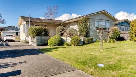 13 Everest Avenue, Havelock North, Hastings - Photo 3