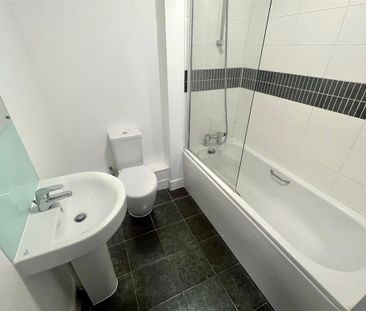 1 bedroom flat to rent - Photo 6