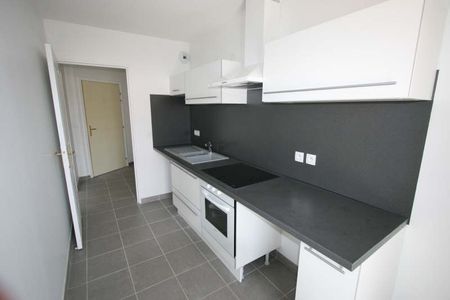 Location Appartement 3 pièces 57m² PRINGY 74370 - Photo 3