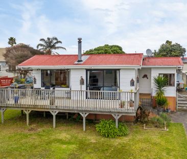 Beachlands - 3 bedrooms - Photo 4