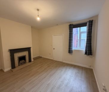 2 bed Terraced - To Let - Photo 1