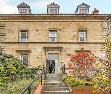 A one bedroom apartment to rent, available now having been refurbis... - Photo 4