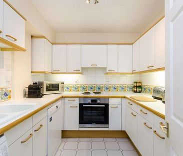 Grosvenor Hill, Wimbledon Village, SW19 - Photo 5