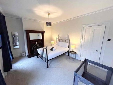263 Ravenhill Avenue, Belfast, BT6 8LF - Photo 4