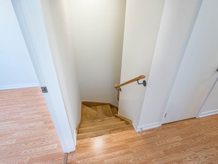 For Lease - 21 Lambert Lane, Caledon, Ontario - Photo 5