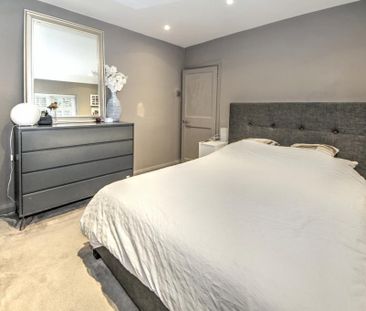 2 bedroom maisonette to rent - Photo 6