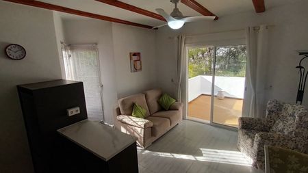 Apartment for Rental in La Sella - Photo 2