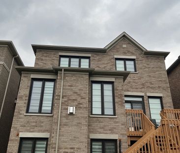 For Lease - 30 MEADOW VISTA Crescent Unit# Basement-Legal walk out,... - Photo 1