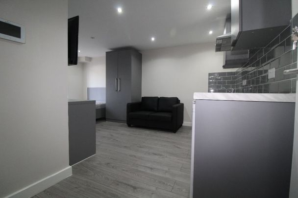 Market Street West Flat, PRESTON, Lancashire PR1 2HB - Photo 1