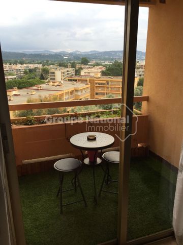 STUDIO MEUBLE - BAIL ETUDIANT OU MOBILITE 6 mois, - Photo 2