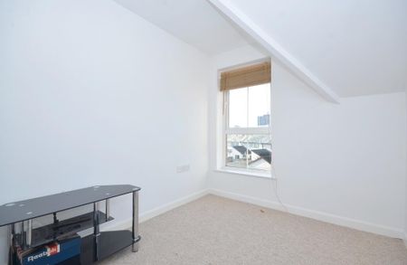 Montgomery Chase, 11 Montgomery Road, Belfast, BT6 9GQ - Photo 2