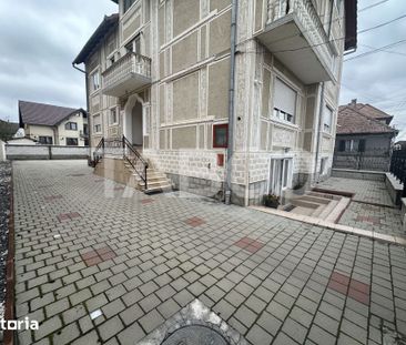 Apartament la vila cu 4 camere si 3 locuri de parcare Turnisor - Photo 4