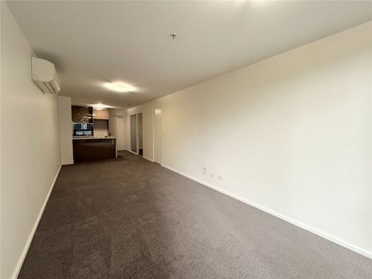 1005/241 City Road - Photo 1