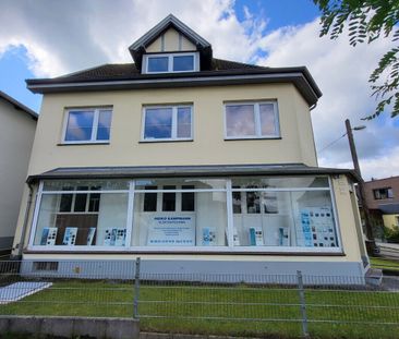 Erstbezug nach Komplettsanierung: Moderne 3-Zi.-DG-Wohnung in Lübec... - Photo 2