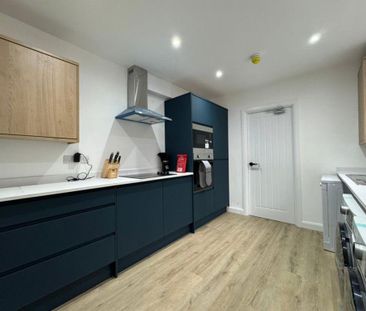 1 bedroom in a house share to rent - Photo 5