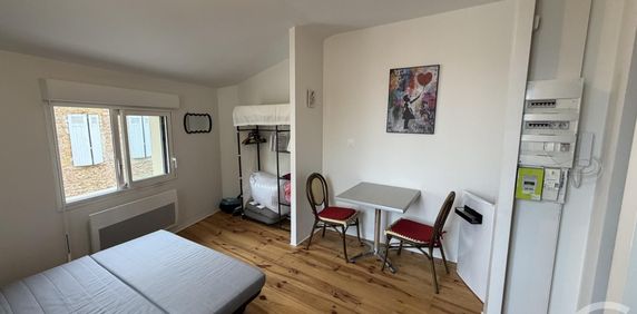 Location Appartement 1 pièce 17m² MONT DE MARSAN 40000 - Photo 2