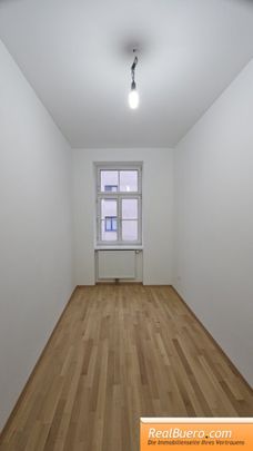 UNBEFRISTETE SANIERTE ALTBAUWOHNUNG IN DER SCHUMANNGASSE - Photo 1