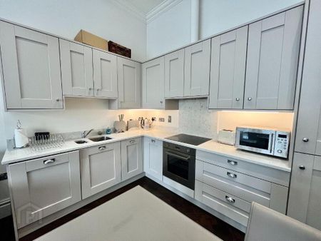 2 Portland House, 13 Wellington Park, Belfast, BT9 6DJ - Photo 3