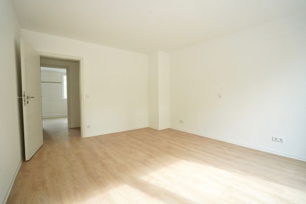 Erstbezug nach Sanierung - Foto 1