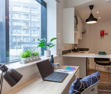 Studio to rent - Photo 2