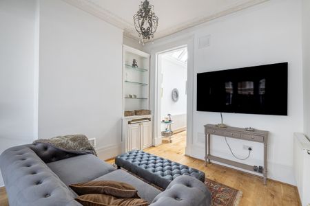 Elthiron Road, Hammersmith and Fulham, Parsons Green, London, SW6 - Photo 4