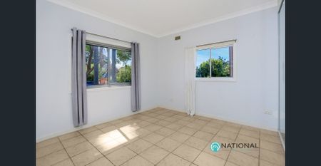 Spacious 3 Bedroom Family Home - Photo 2