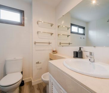 Calle Berna, Pozuelo de Alarcón, Community of Madrid 28224 - Photo 6