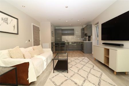 1 bedroom apartment to rent - Photo 2