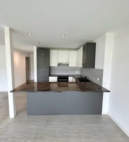 2.5 Zimmer, 65 m², 2. Stock - Photo 2