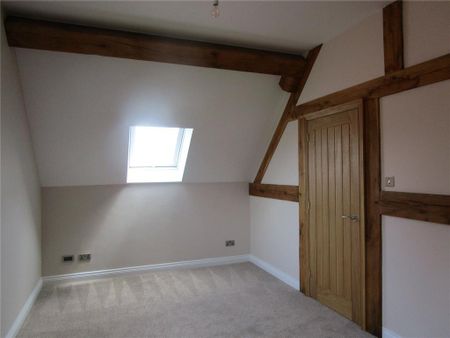 3 bedroom barn conversion to rent - Photo 3