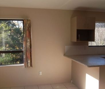 Three Bedroom Home - Welcome Bay - Photo 5