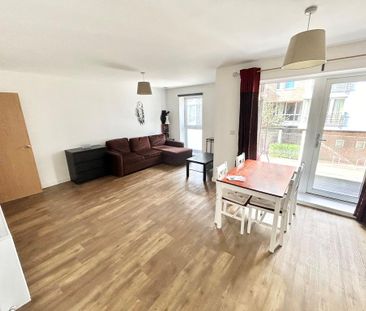 2 bedroom flat to rent - Photo 3