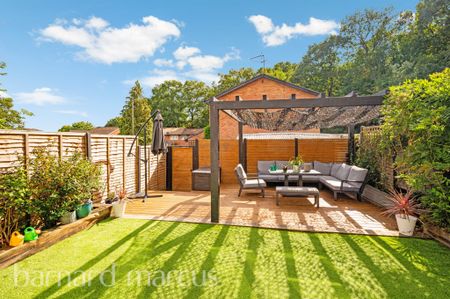 Marshalls Close - Photo 3