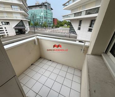 Location Appartement 1 pièce 28m² - Photo 3