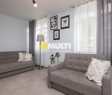 Atrakcyjna kawalerka w nowoczesnym budynku - Photo 4