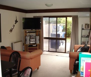 City Centre, private sunny location - Photo 1