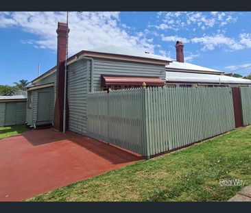One Bedroom Low Maintenance Unit Close To CBD - Photo 6