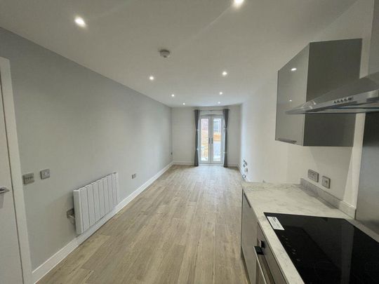 1 bedroom apartment to rent - Photo 1