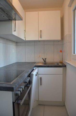 "moderne 2-Zimmer-Wohnung an zentraler Lage mit Balkon" - Photo 3