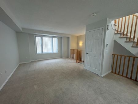 For Lease - 1 Beckenrose Court Unit# 157, Brampton, Ontario - Photo 2