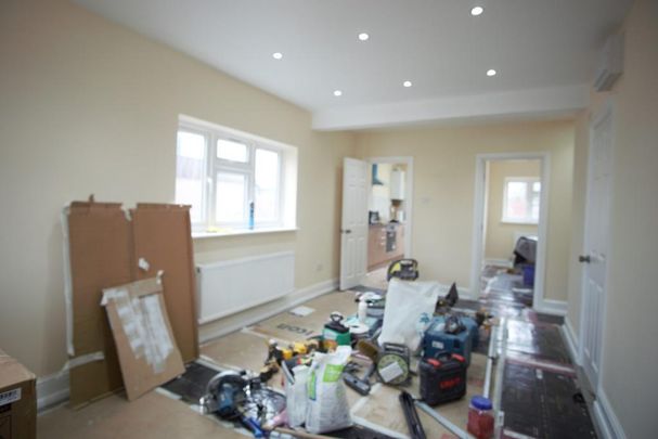 3 bedroom semi-detached house to rent - Photo 1