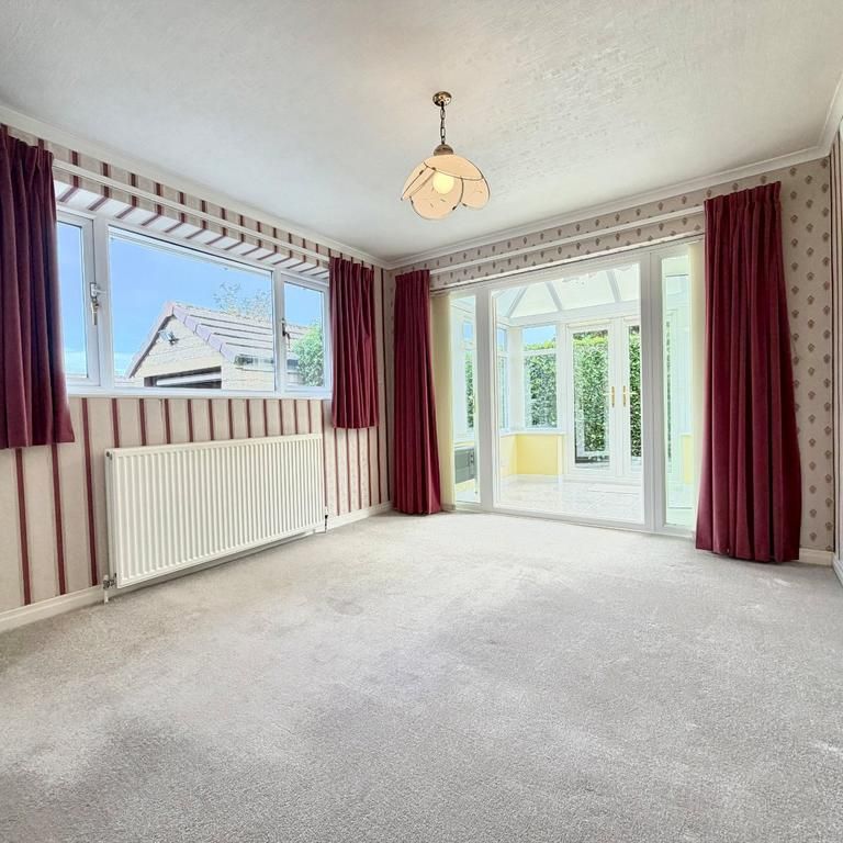 2 bedroom bungalow to rent - Photo 1
