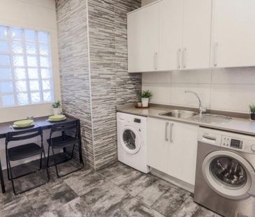 Nice room in calle del Ferrocarril - Foto 6