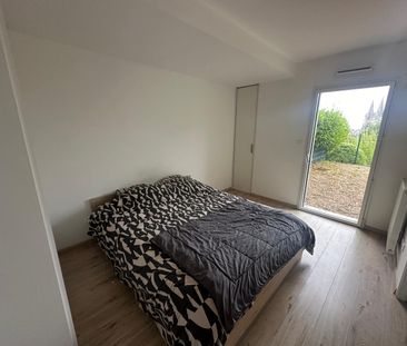 Location Appartement 2 pièces 38m² CHERBOURG-EN-COTENTIN 50100 - Photo 2